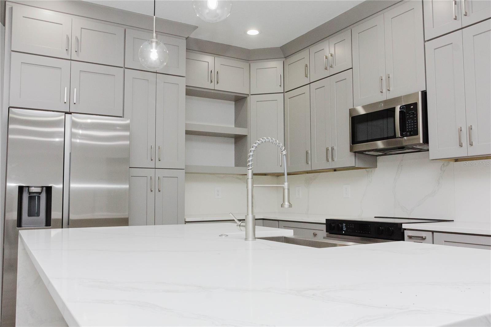 ROYAL TRAILS UNIT 01 - Residential