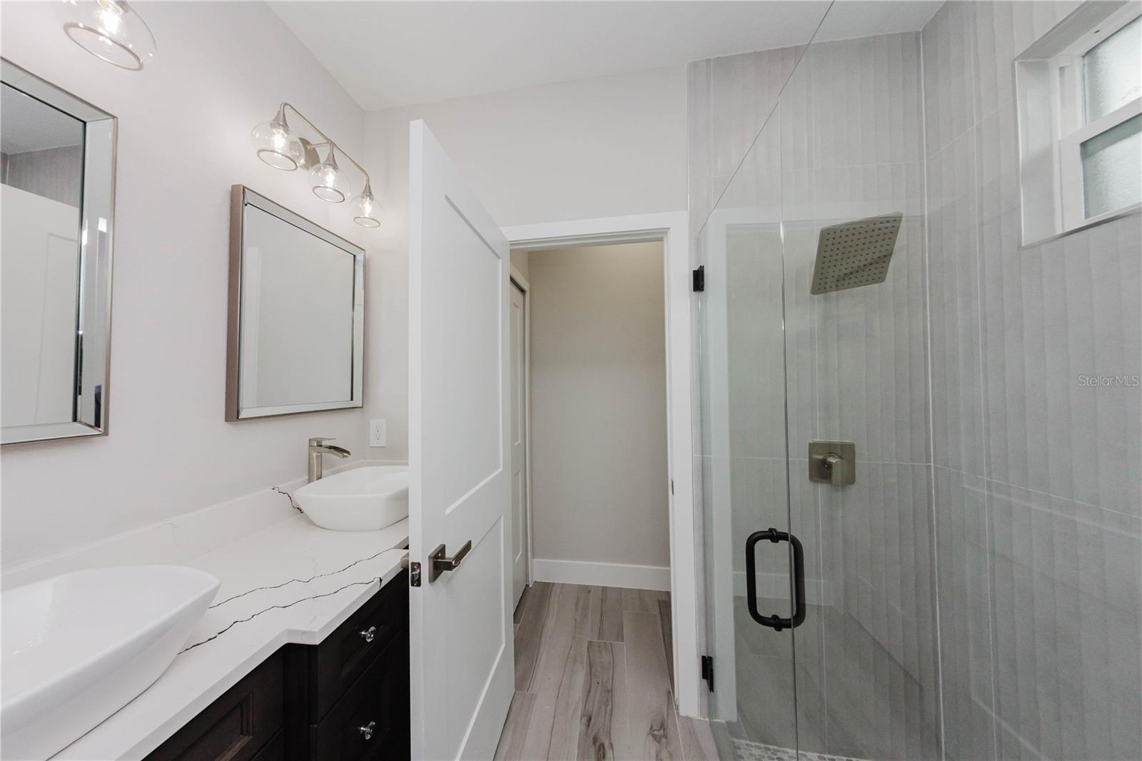 ROYAL TRAILS UNIT 01 - Residential