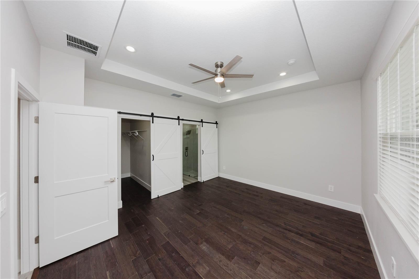 ROYAL TRAILS UNIT 01 - Residential