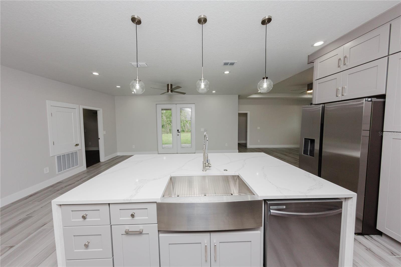 ROYAL TRAILS UNIT 01 - Residential