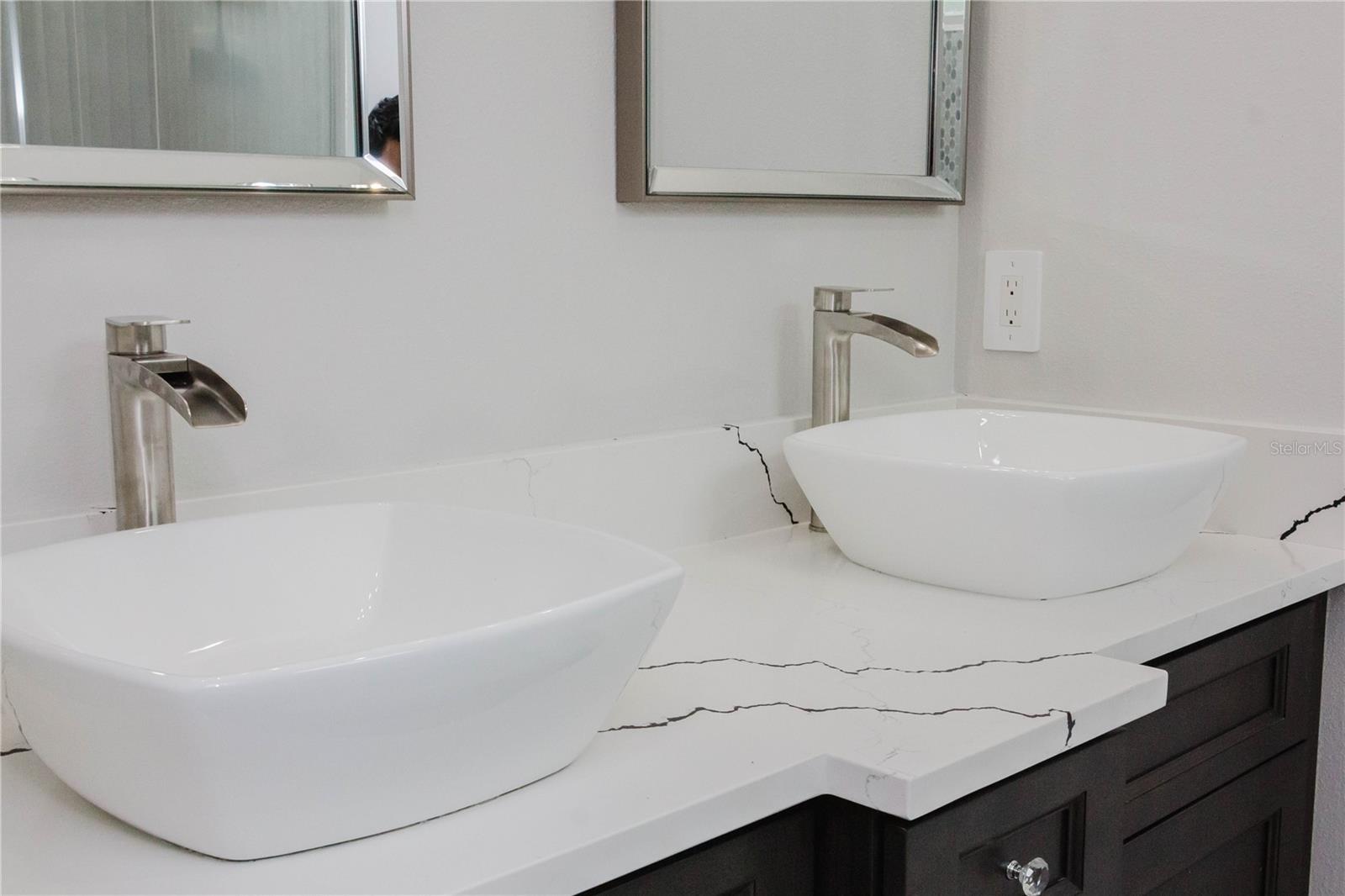 ROYAL TRAILS UNIT 01 - Residential