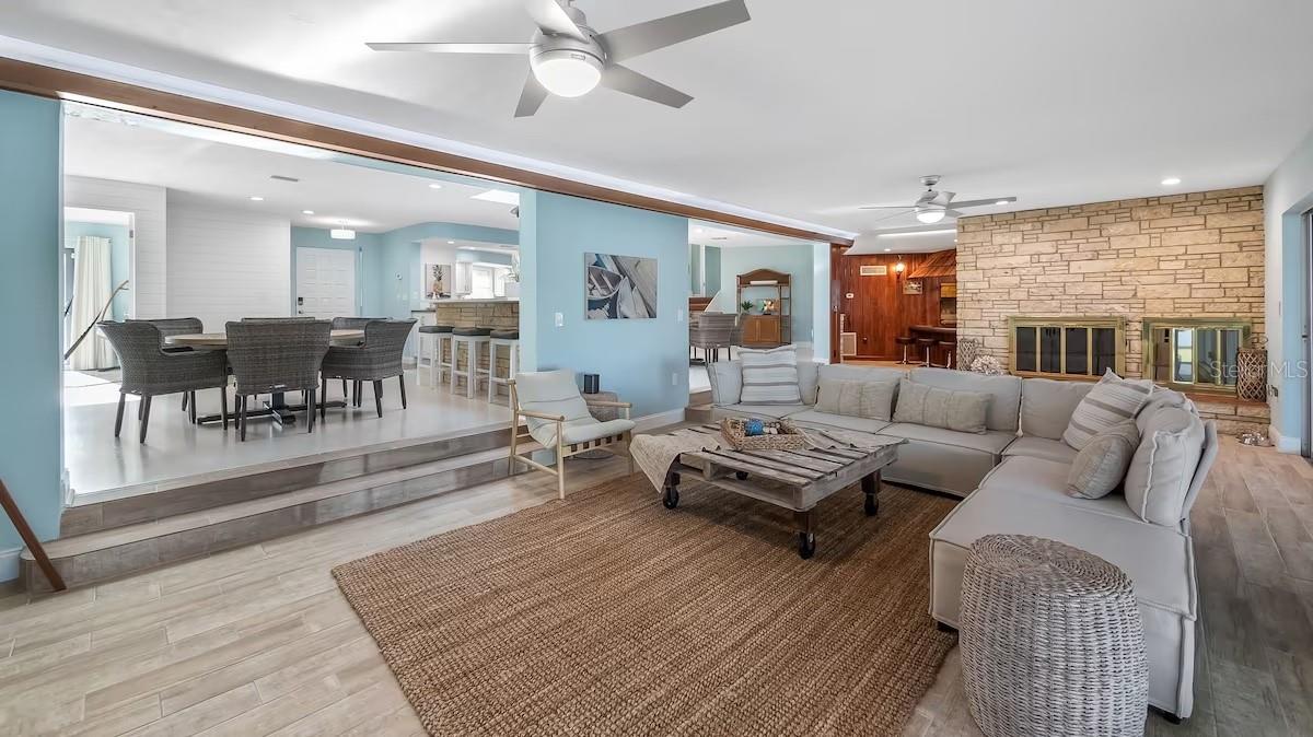 VENEZIA UNIT 01 - Residential