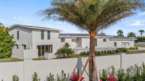 102 EAST CIRCLE NEW SMYRNA BEACH FL 32169