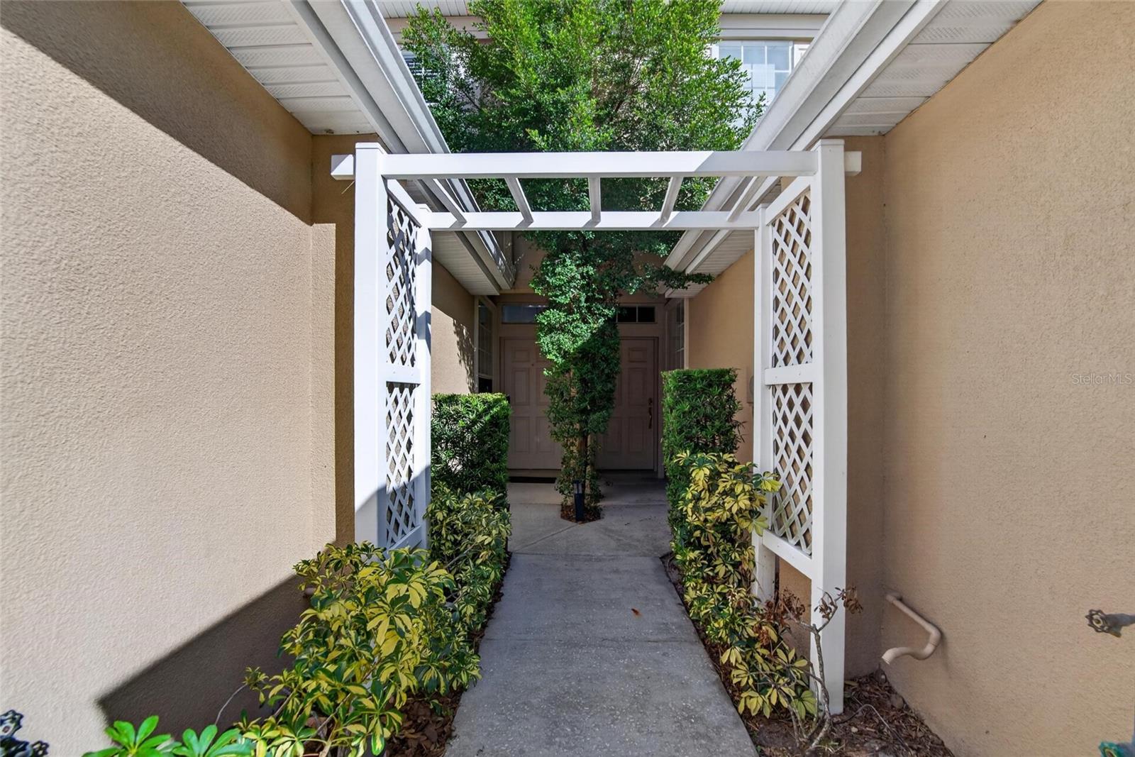 4109 KEY THATCH DRIVE