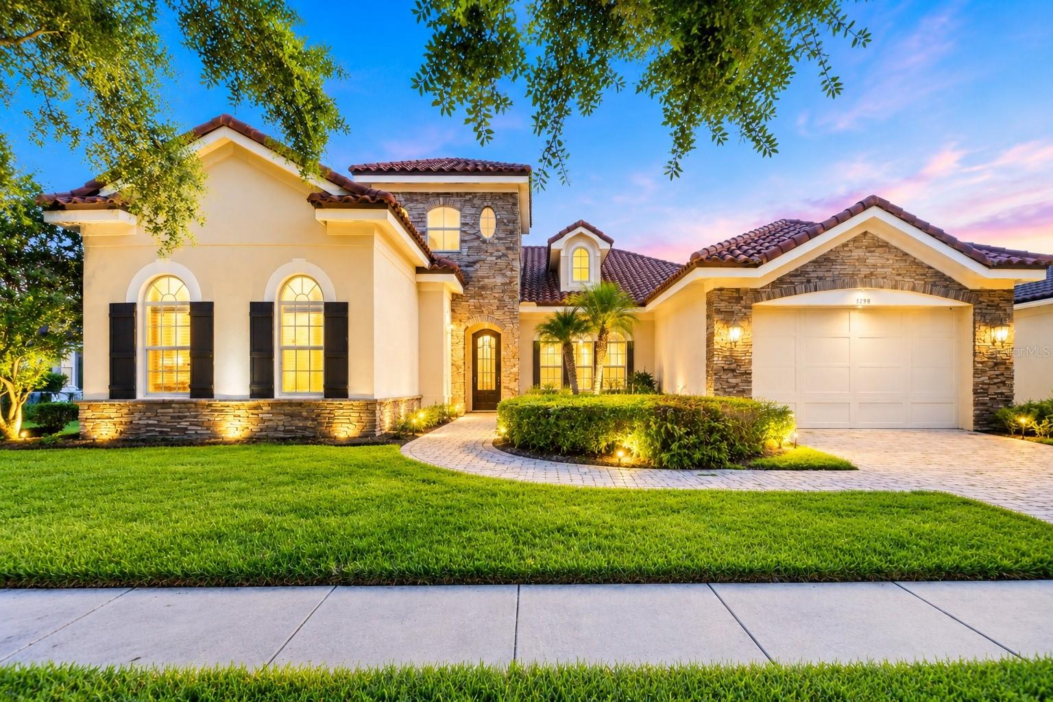 1298 BELLA VISTA CIRCLE