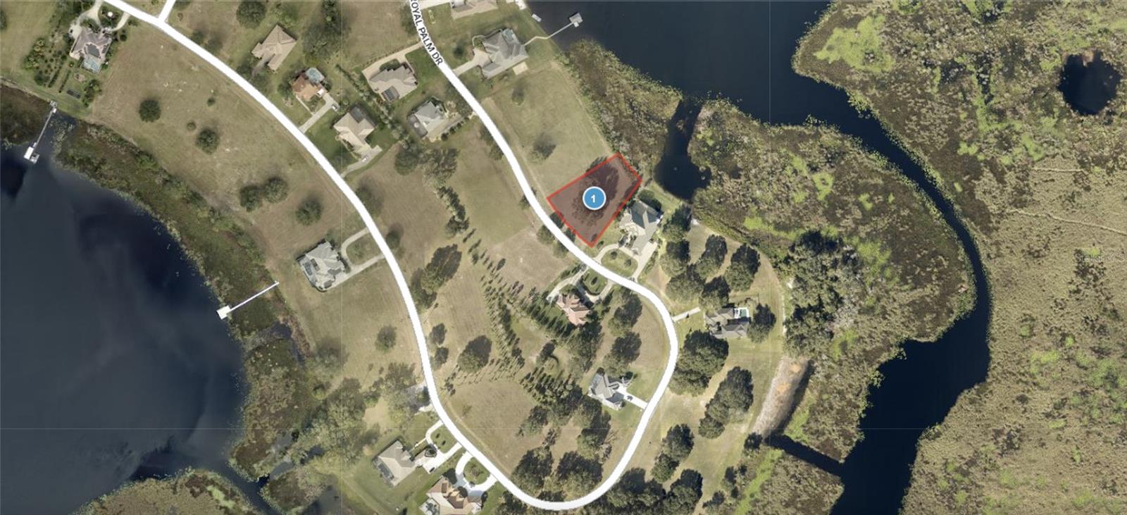 Beautiful lake front lot in Garden City Subdivision, a gated community with picturesque water views. This lot provides
exclusive access to the Lower Clermont chain of lakes, including Lake Stuart, Lake Hunt, Lake Lucy, and Lake Emma.
Situated on a clear and level piece of land, it's ready for your dream home or investment, bring your own builder, a
minimum building requirement of 3800 square foot of living area (under air), tile roof and 1 story home is required, lot
has electricity and City Water, conveniently located only 45 minutes from Orlando International Airport, World Disney
World and majority of the attraction, easy access to Florida's Turnpike and HWY 27, perfect property to build your
dream home, don't miss the chance to own a piece of this idyllic location. Contact us for more details and to schedule a visit.
