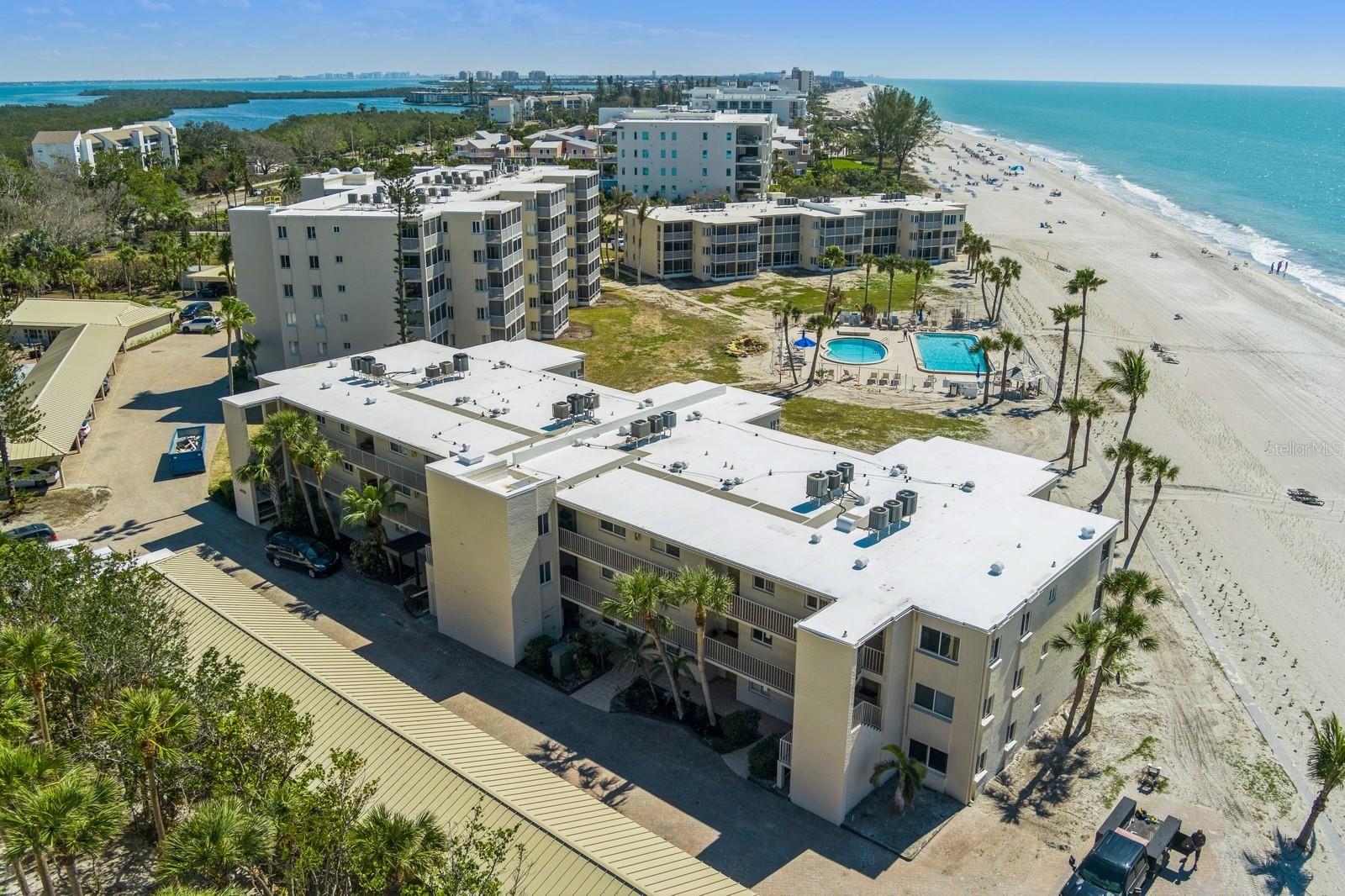 WESTCHESTER APTS - Residential