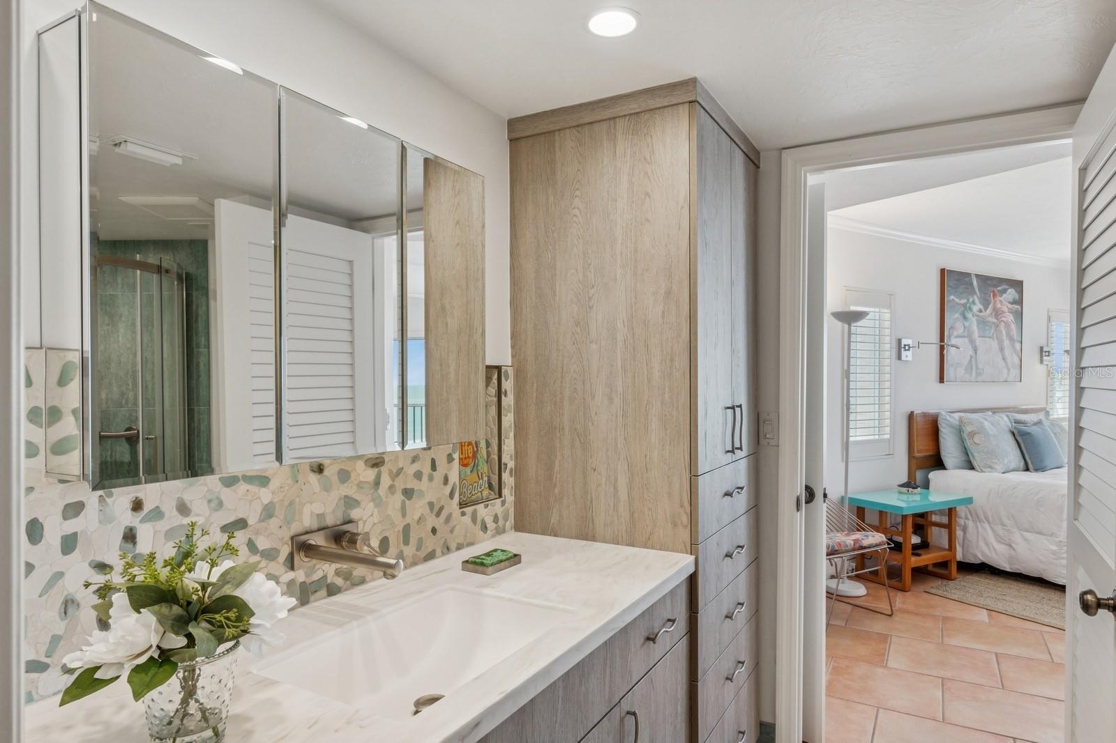 WESTCHESTER APTS - Residential