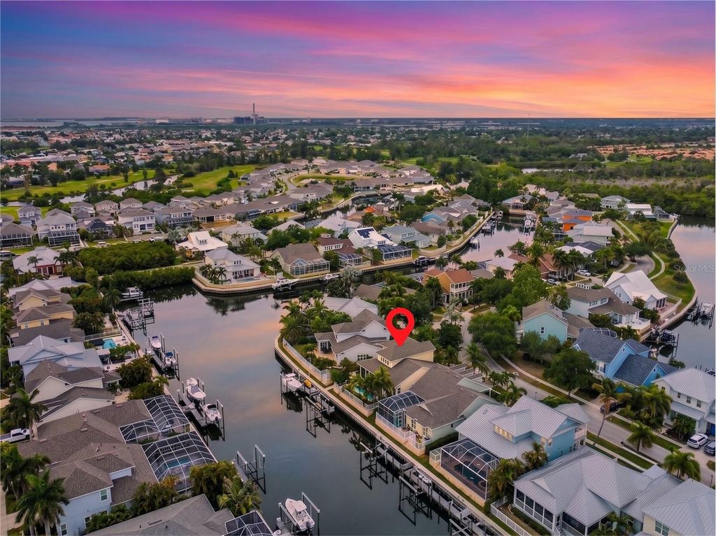 Photo of 432 Islebay Drive, Apollo Beach, FL 33572 (MLS # TB8519093)