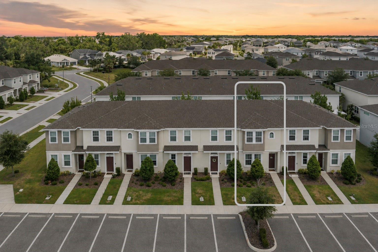 6126 FAIRMONT LANE