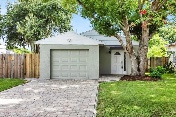 2613 COOLIDGE AVE, ORLANDO, FL 32804 - Image dffef05a2ed0aba2e10517296e7adb23/3176544506