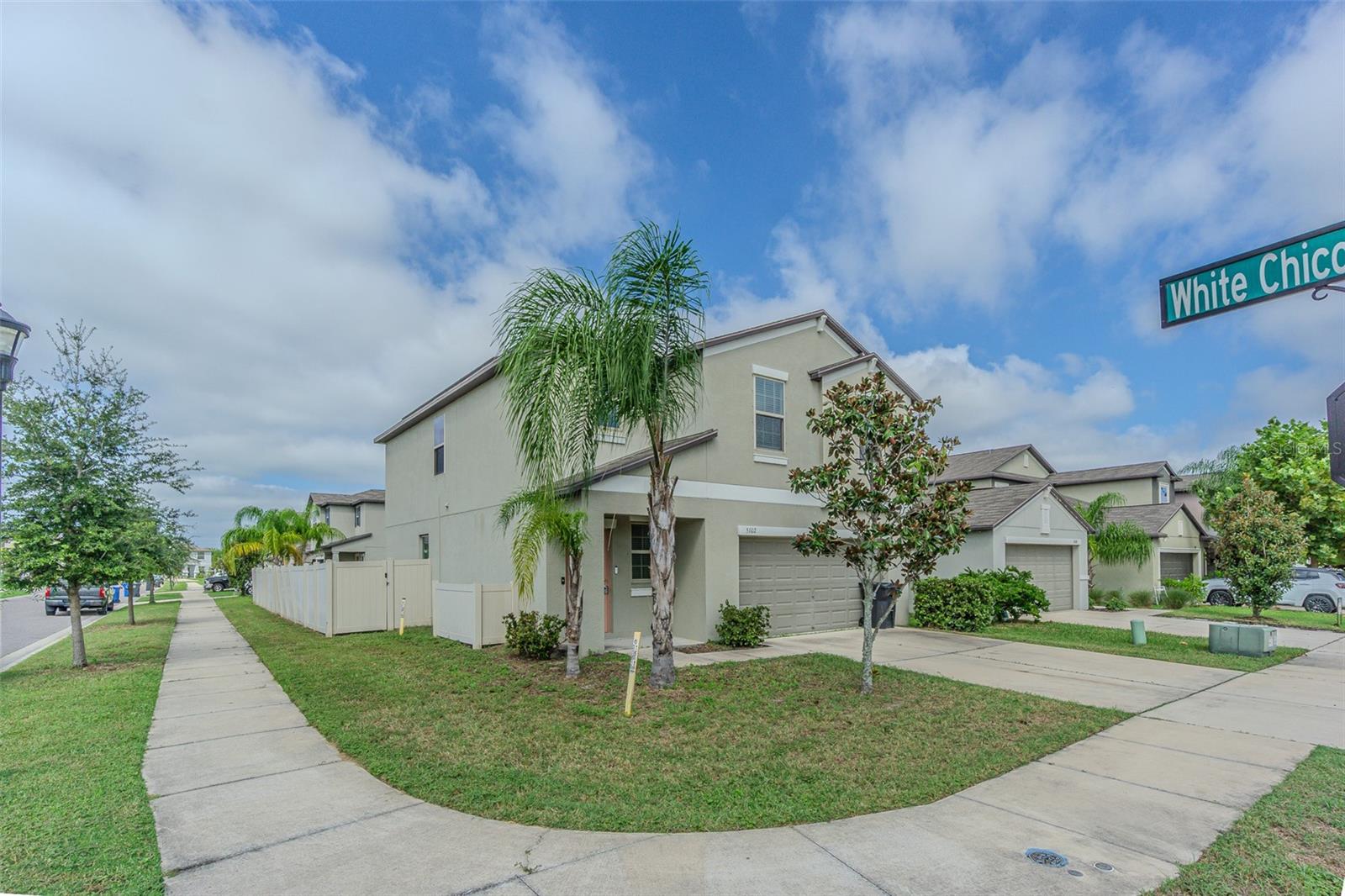 5102 DANDELION STREET, APOLLO BEACH, FL, 33572 2 5102 DANDELION STREET