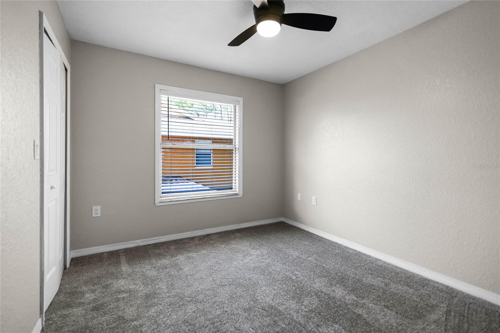 PALM POINTE I CONDO - Residential