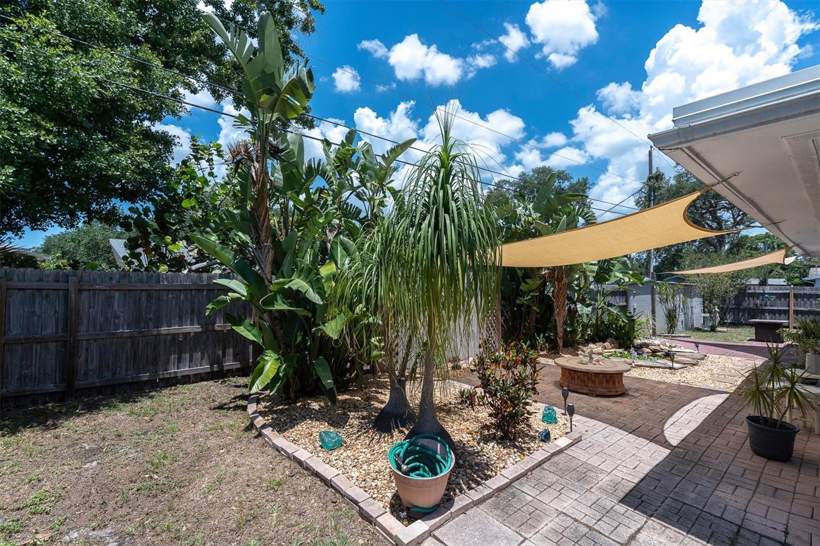 SUNSET LAKE ESTATES - Residential