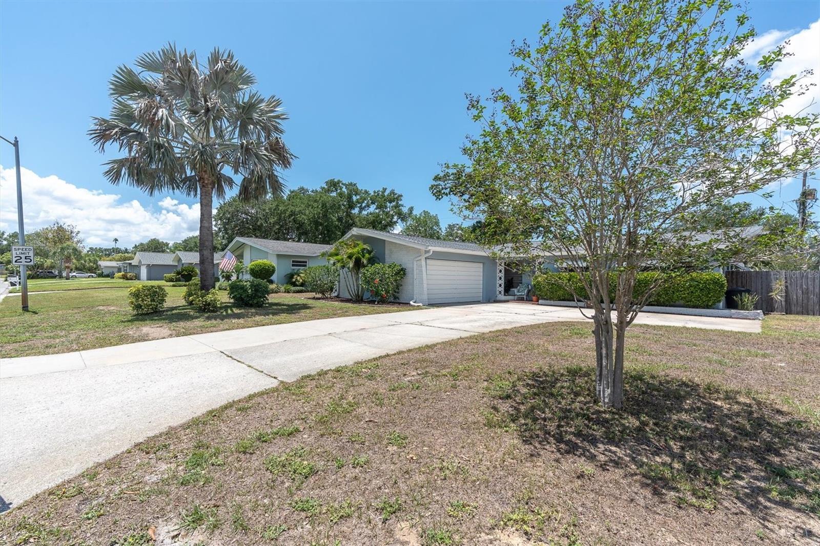 SUNSET LAKE ESTATES - Residential