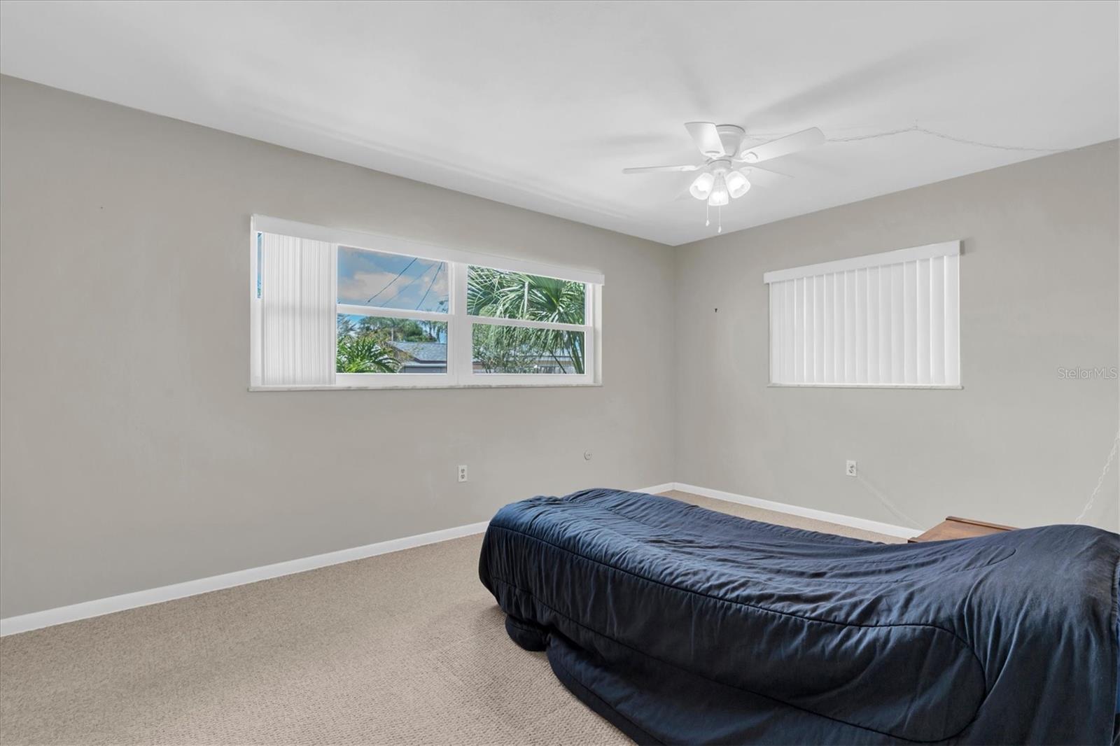 SUNSET LAKE ESTATES - Residential