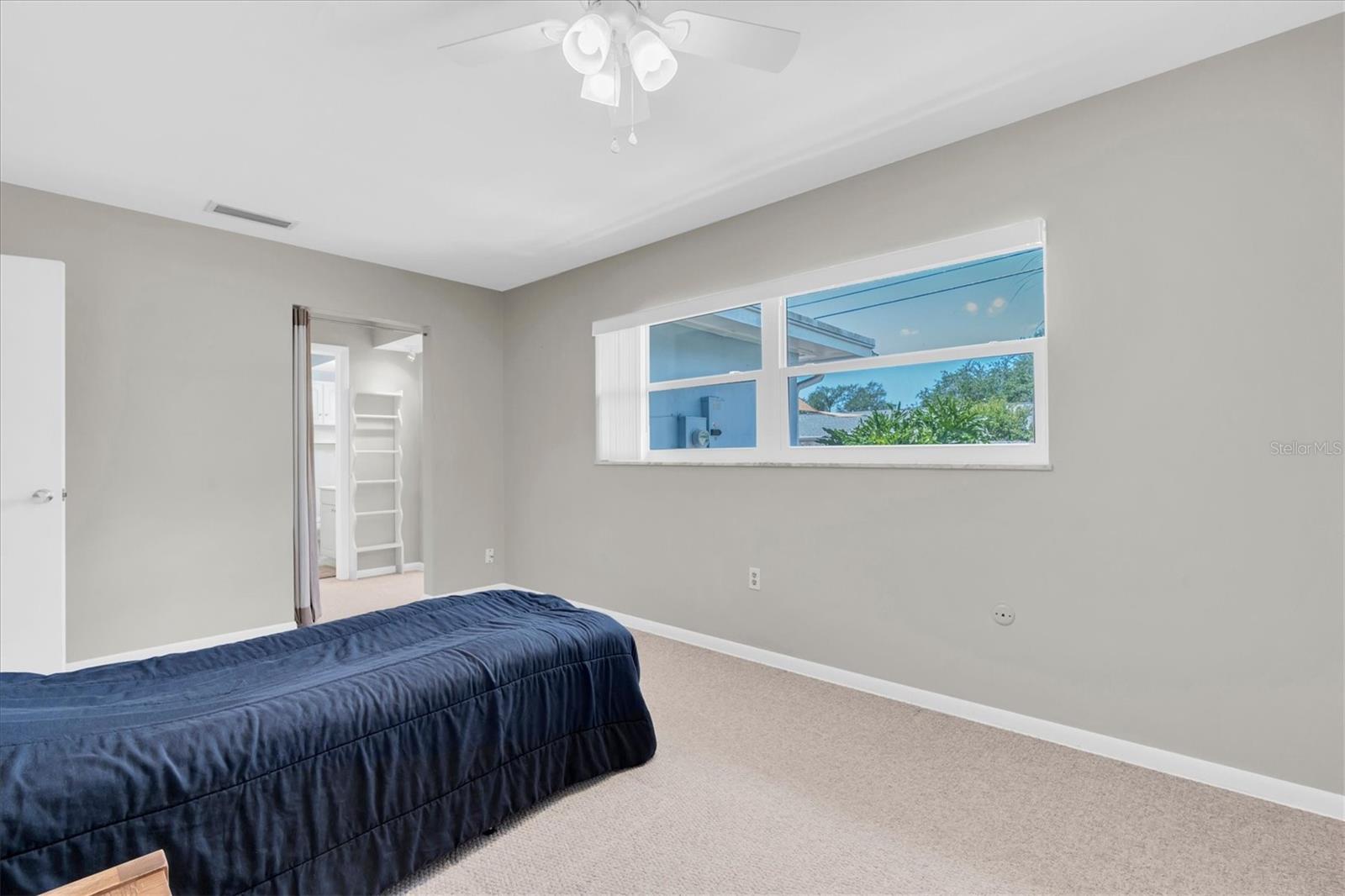 SUNSET LAKE ESTATES - Residential