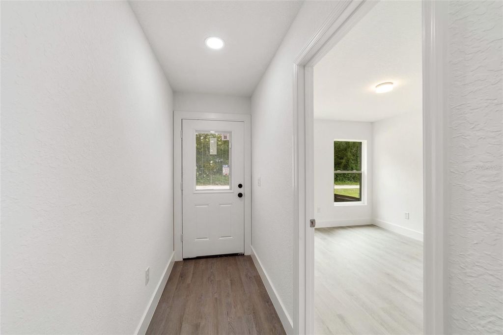 Photo of 7023 SE 23rd Avenue, Ocala, FL 34480 (MLS # OM722304)