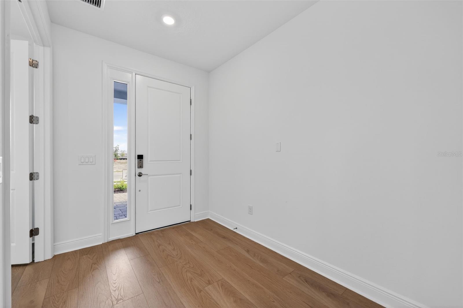 HAWKSTONE - Residential