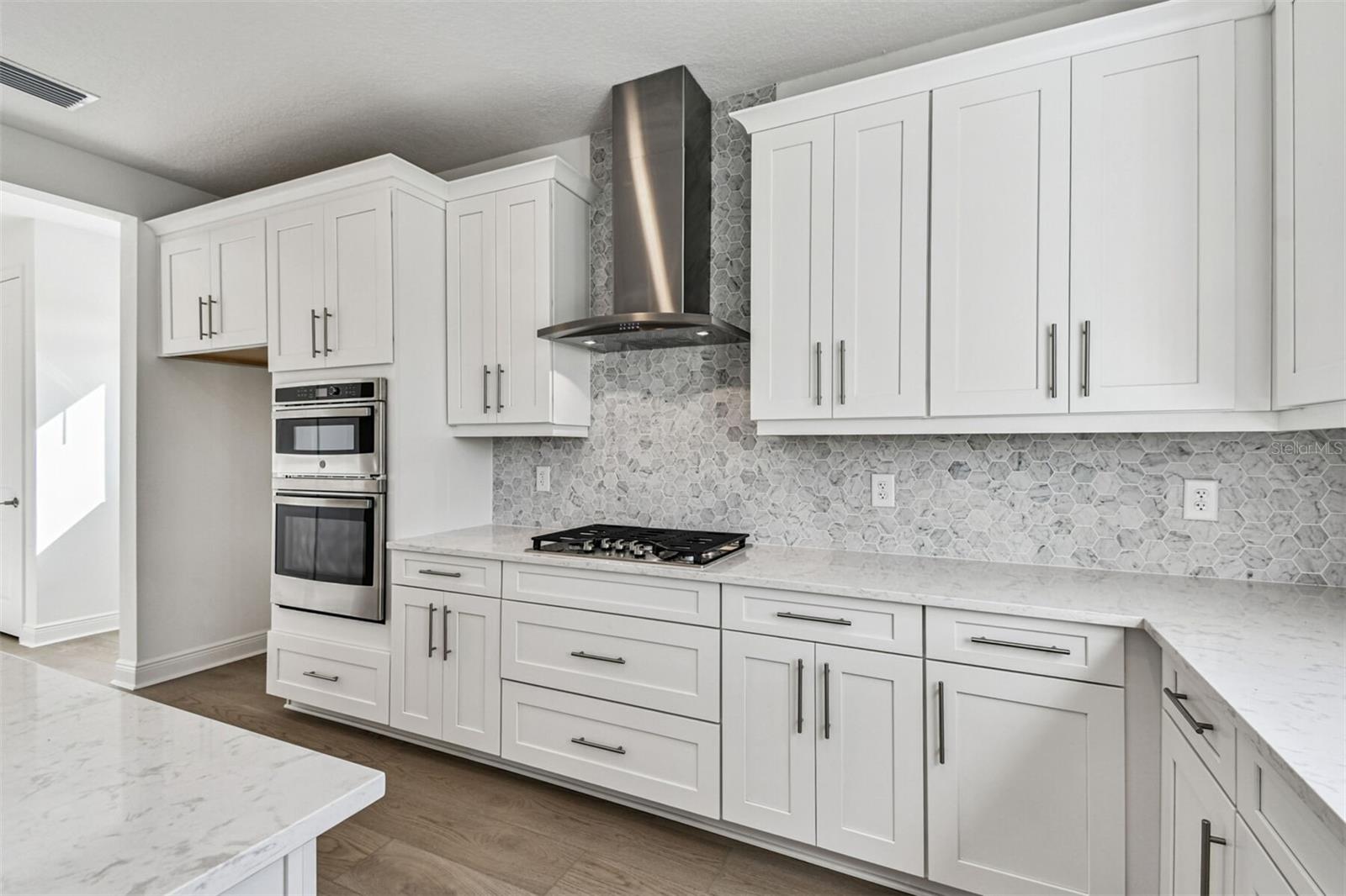 7543 HAWKSTONE DRIVE