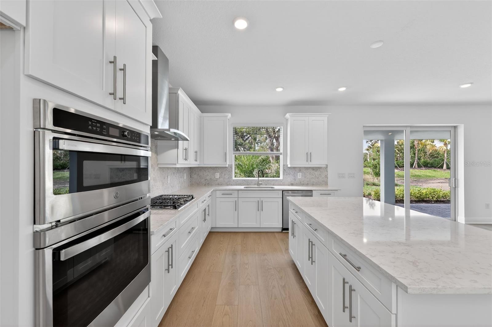 HAWKSTONE - Residential