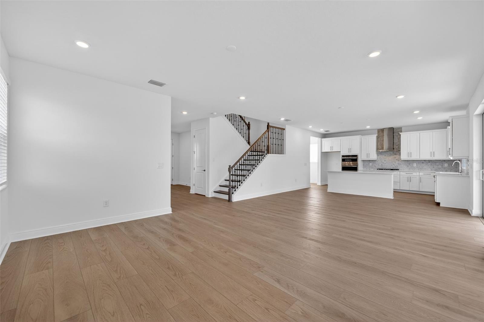 HAWKSTONE - Residential