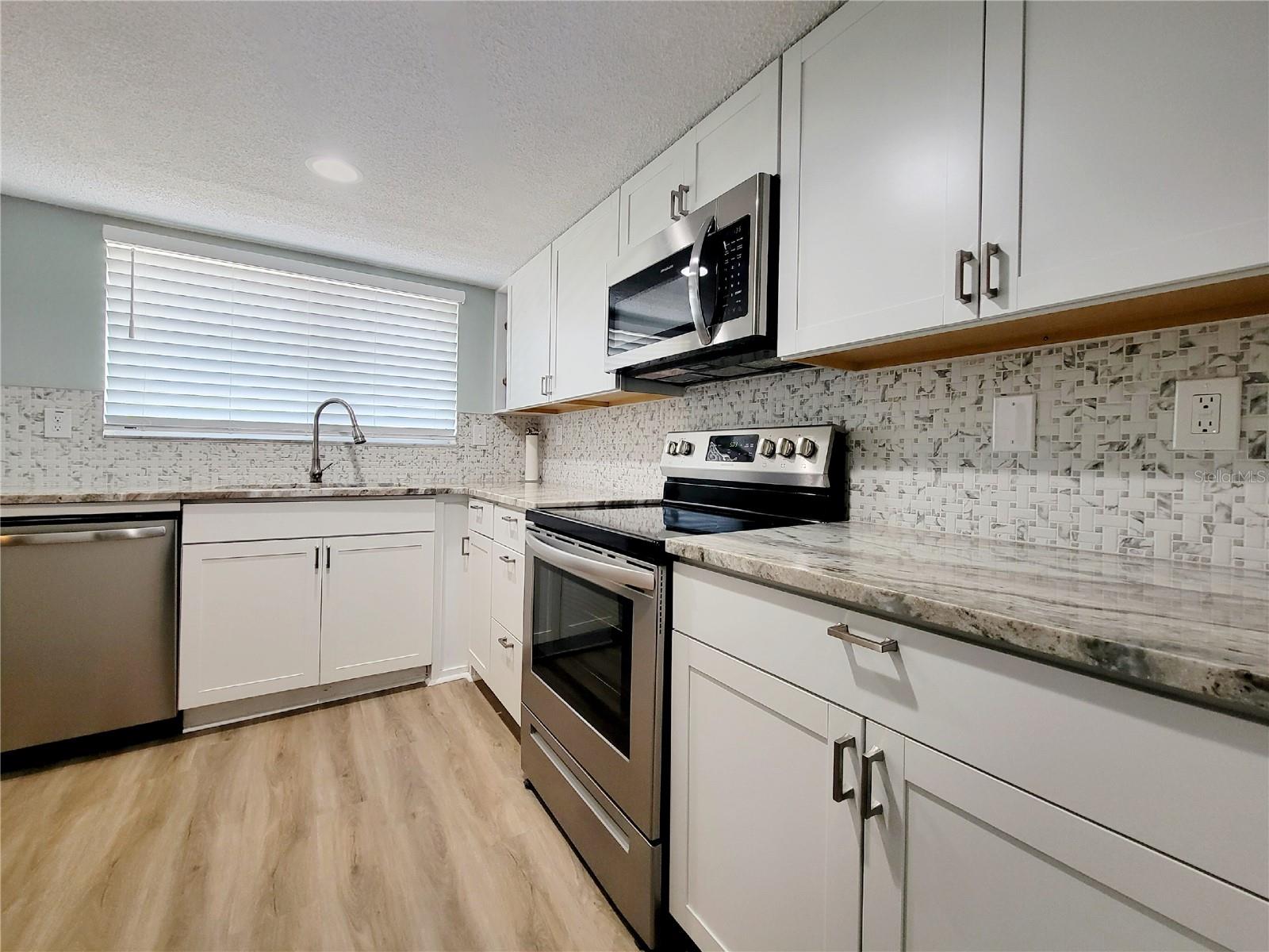 LAKE TARPON SAIL & TENNIS CLUB - Residential Lease