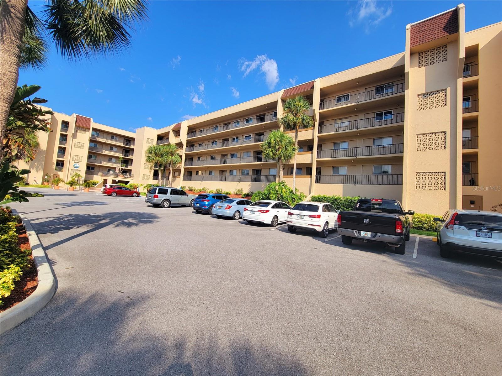 LAKE TARPON SAIL & TENNIS CLUB - Residential Lease