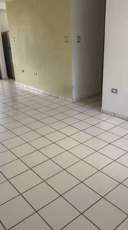 3A BEVERLY HILLS COURT B-5