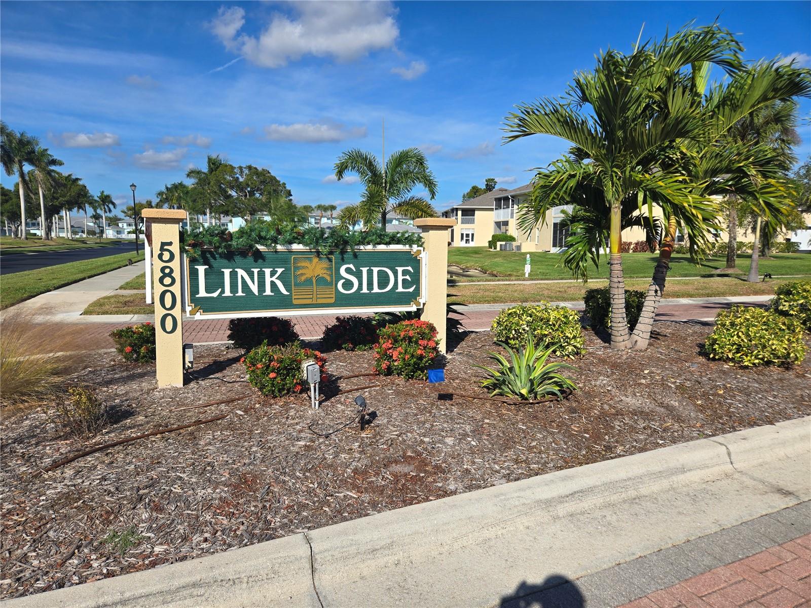 LINKSIDE - Residential