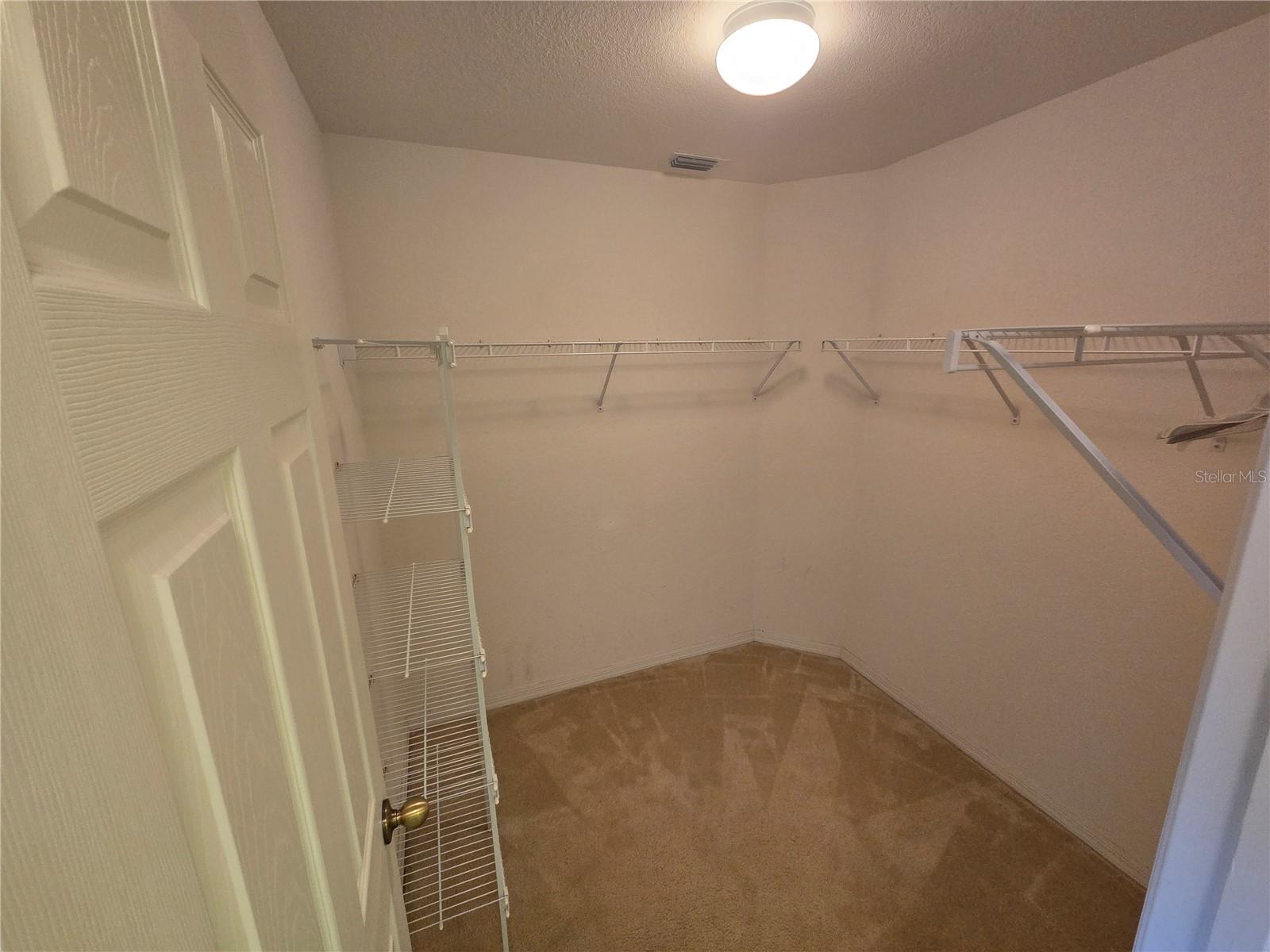 LINKSIDE - Residential