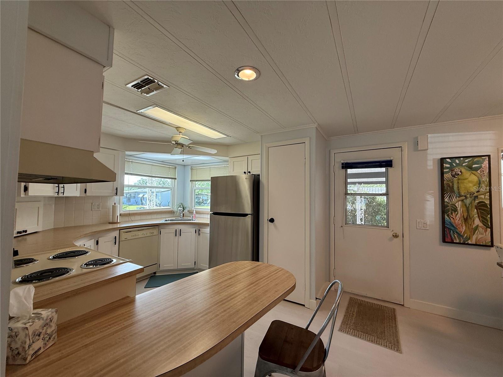 CONTINENTAL CAMPER RESS INCORP - Residential