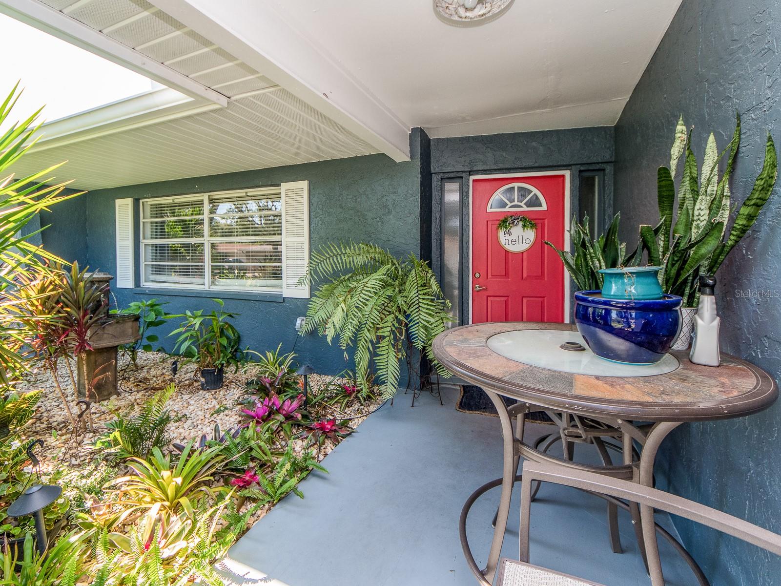 2331 ROBYN COURT