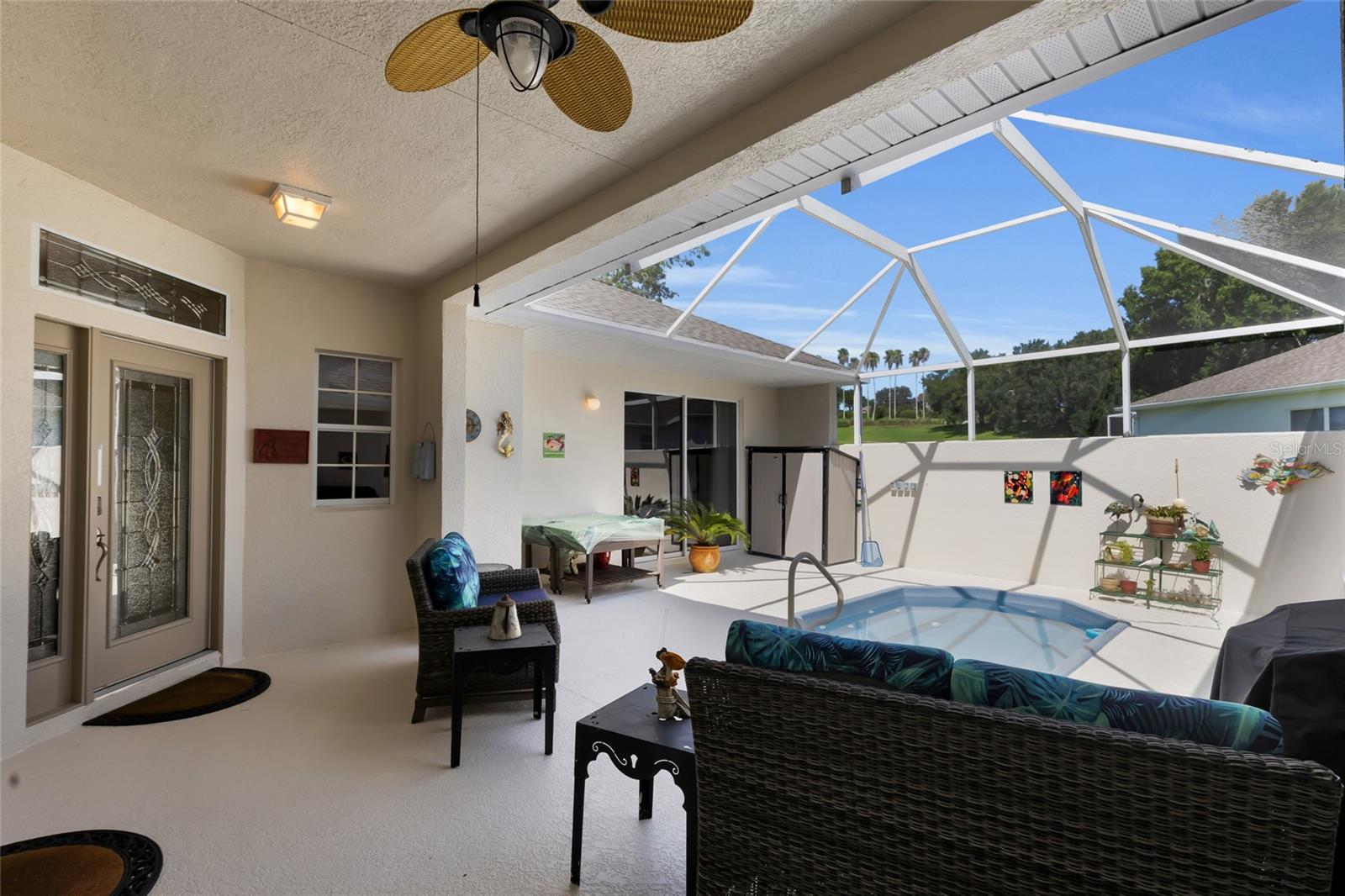 1940 FARMINGTON COURT