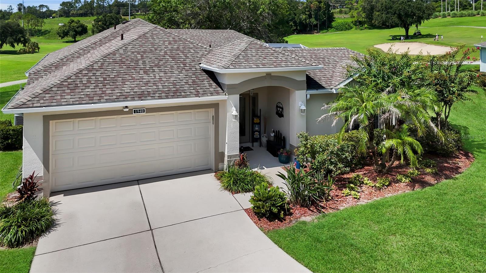 1940 FARMINGTON COURT