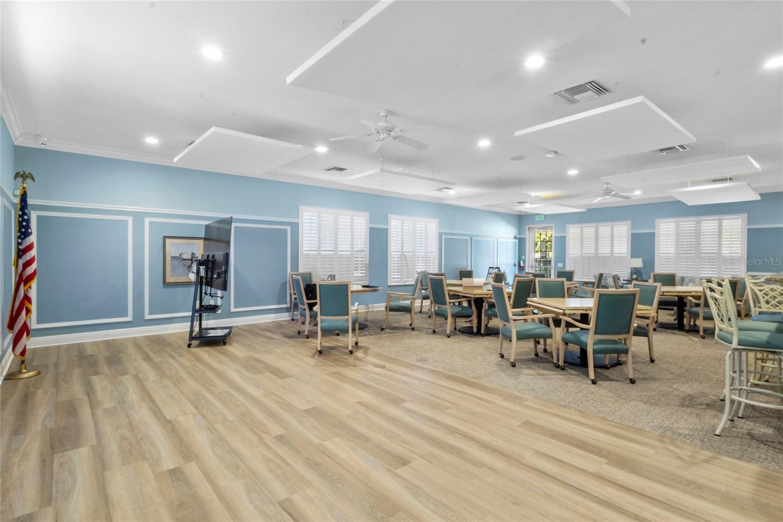 PALMA SOLA TRACE - Residential