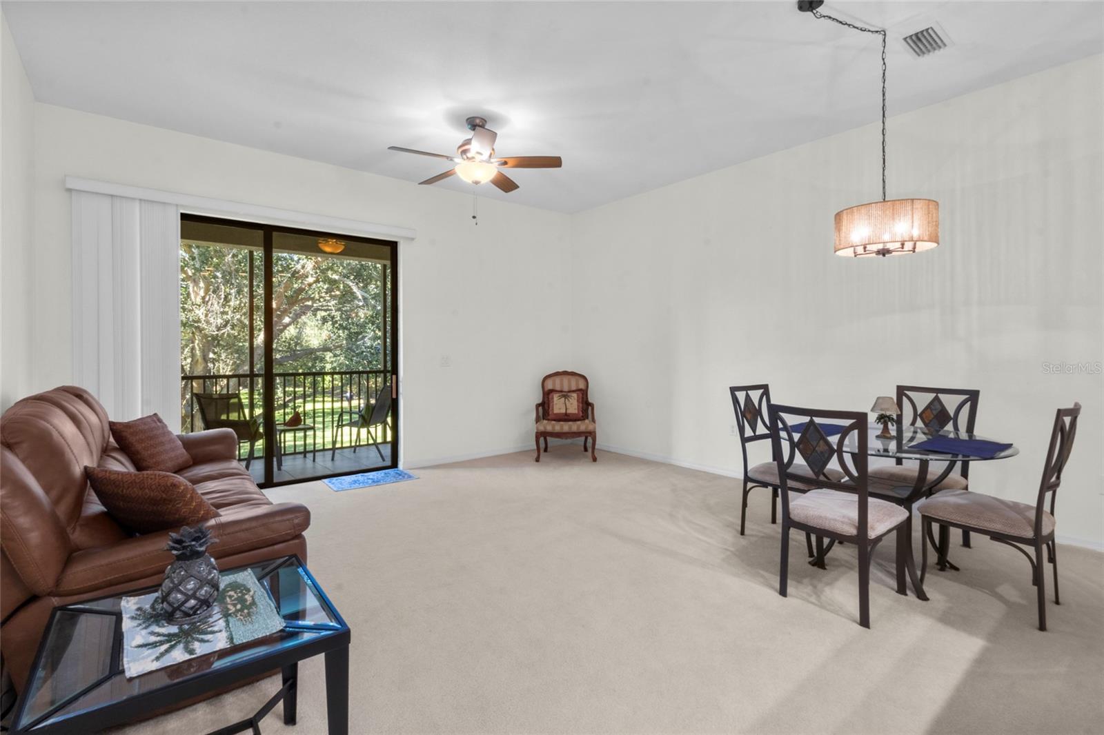 PALMA SOLA TRACE - Residential