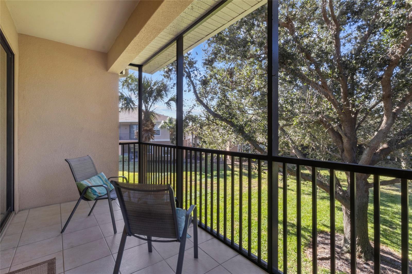 PALMA SOLA TRACE - Residential