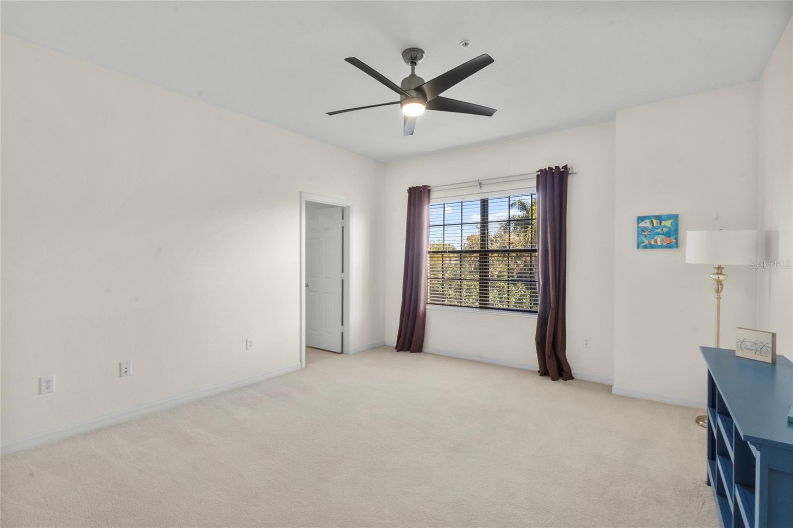 PALMA SOLA TRACE - Residential