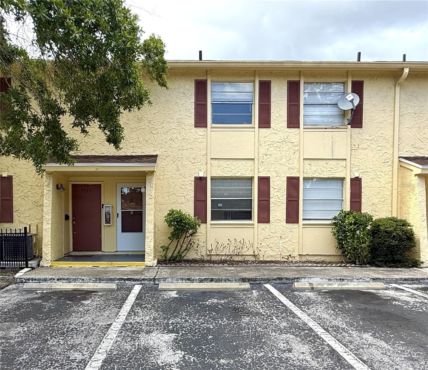 Move-in Ready NOW! Great Location Near Waters Avenue and the Veterans Expressway. 2 Bedroom, 1.5 Bathroom Townhome in the Greens of Town N Country Community. This Property has either Ceramic Tile or Vinyl Flooring running throughout the 1,268 SqrFt Property. Attractive Kitchen with plenty of Wood Cabinets, Granite Counters, and space for a Breakfast Table. Large combined Dining and Living Room. The Open Floor Plan allows you to configure this area to meet your needs and personal style. The Glass Slider opens to a Fenced Backyard with Patio. There is even a Powder Bathroom on the 1st Floor. The 2 Bedrooms are on the 2nd Floor and have large Walk-in Closets. The shared Upstairs Bathroom has a Tub-Shower Unit. The Community has great amenities: Tennis Courts, Clubhouse, and Pool. This Home is situated close to everything – Restaurants, Shopping, and Entertainment Venues. 1 Pet permitted (under 20 Pounds) with Owner and HOA approval. $350 non-refundable pet fee. The property is Professionally Managed and Maintained. There is a one-time $150 HOA Fee for each Adult and a $75 Application Fee for each applicant 18 years or older. Applicants should have a minimum 600 credit score, Gross Monthly Income of at least 2.5 times the Monthly Rent, and stable Rental History (no Evictions or Tenant Collections).