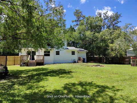 A home in LAND O LAKES