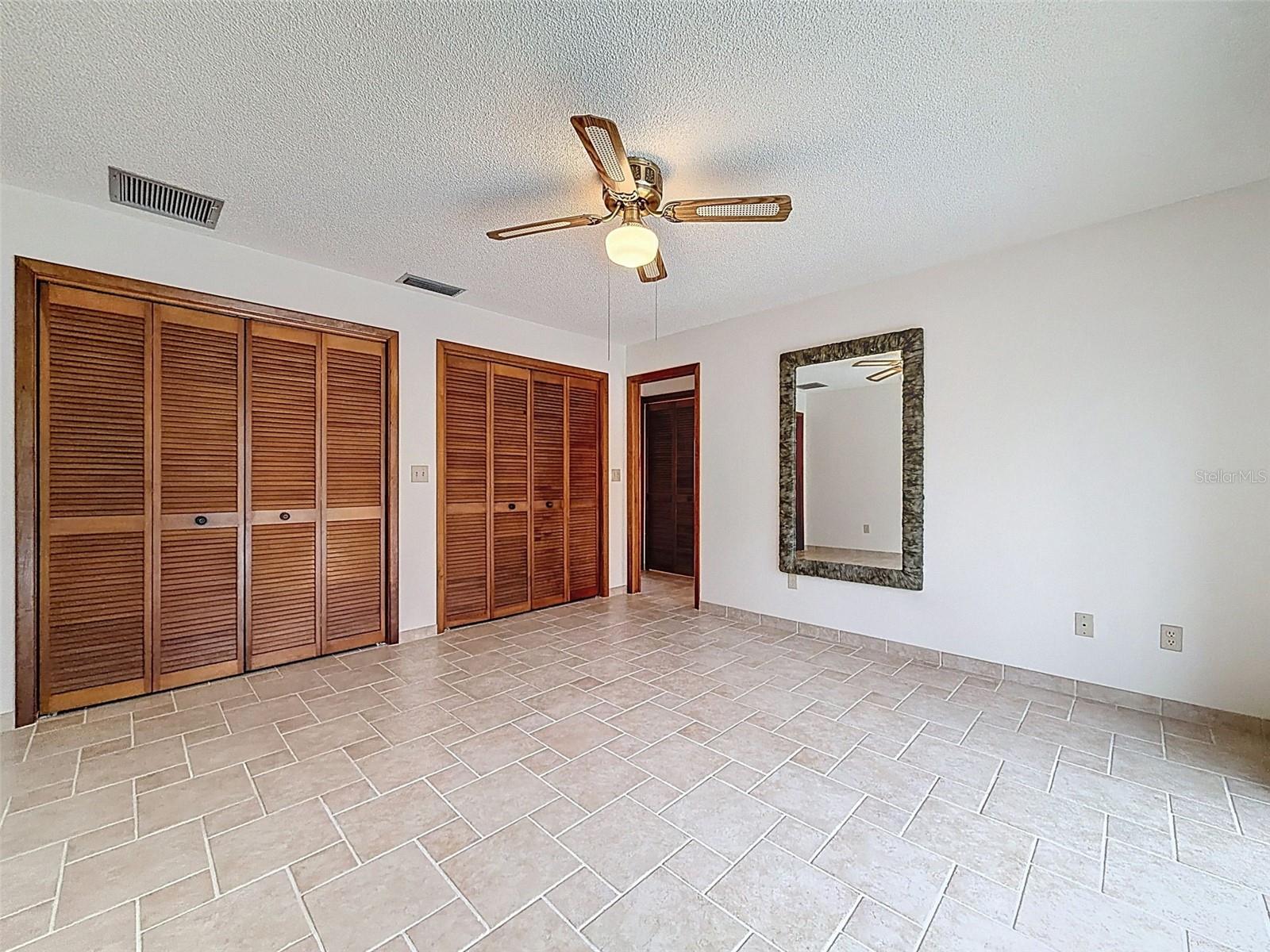 OAKLEAF VILLAGE - Residential