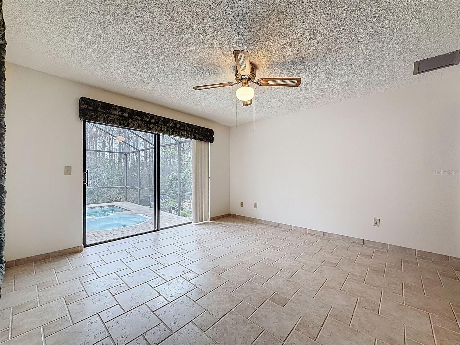 OAKLEAF VILLAGE - Residential