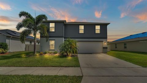 A home in WINTER HAVEN