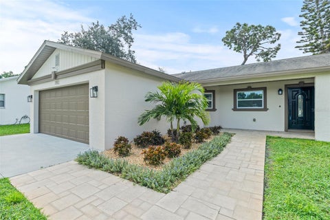 7892 Sundown Drive N, St Petersburg, FL 33709