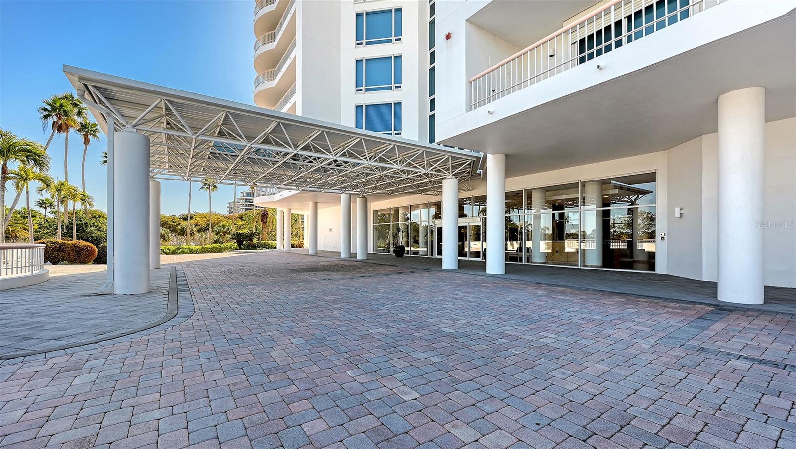 455 LONGBOAT CLUB ROAD 905