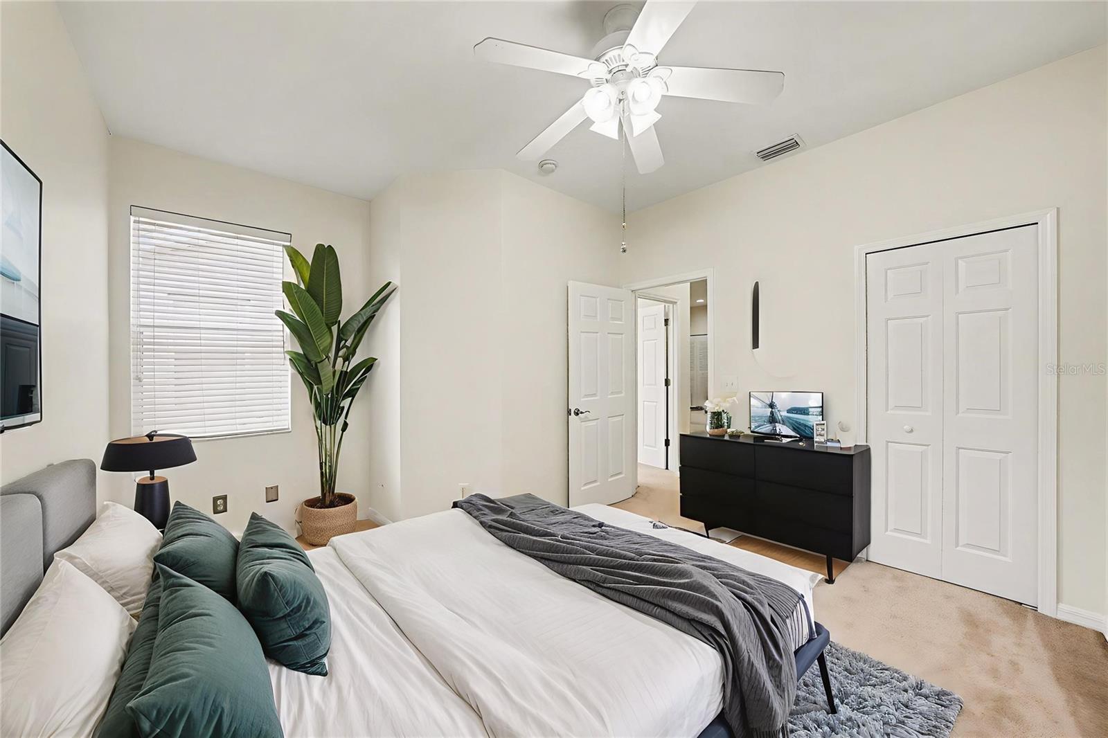 WORTHINGTON AT WEST PARK VILLAGE A CONDO PHASE 9 - Residential