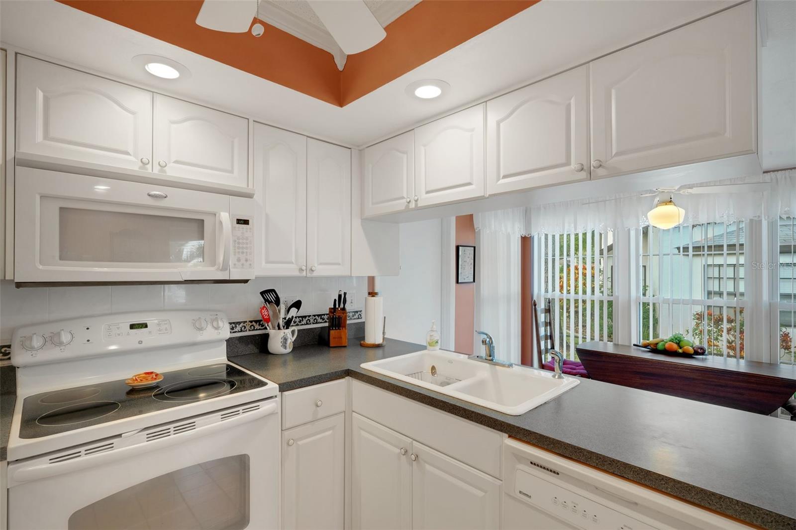 HIGHLAND LAKES - Residential