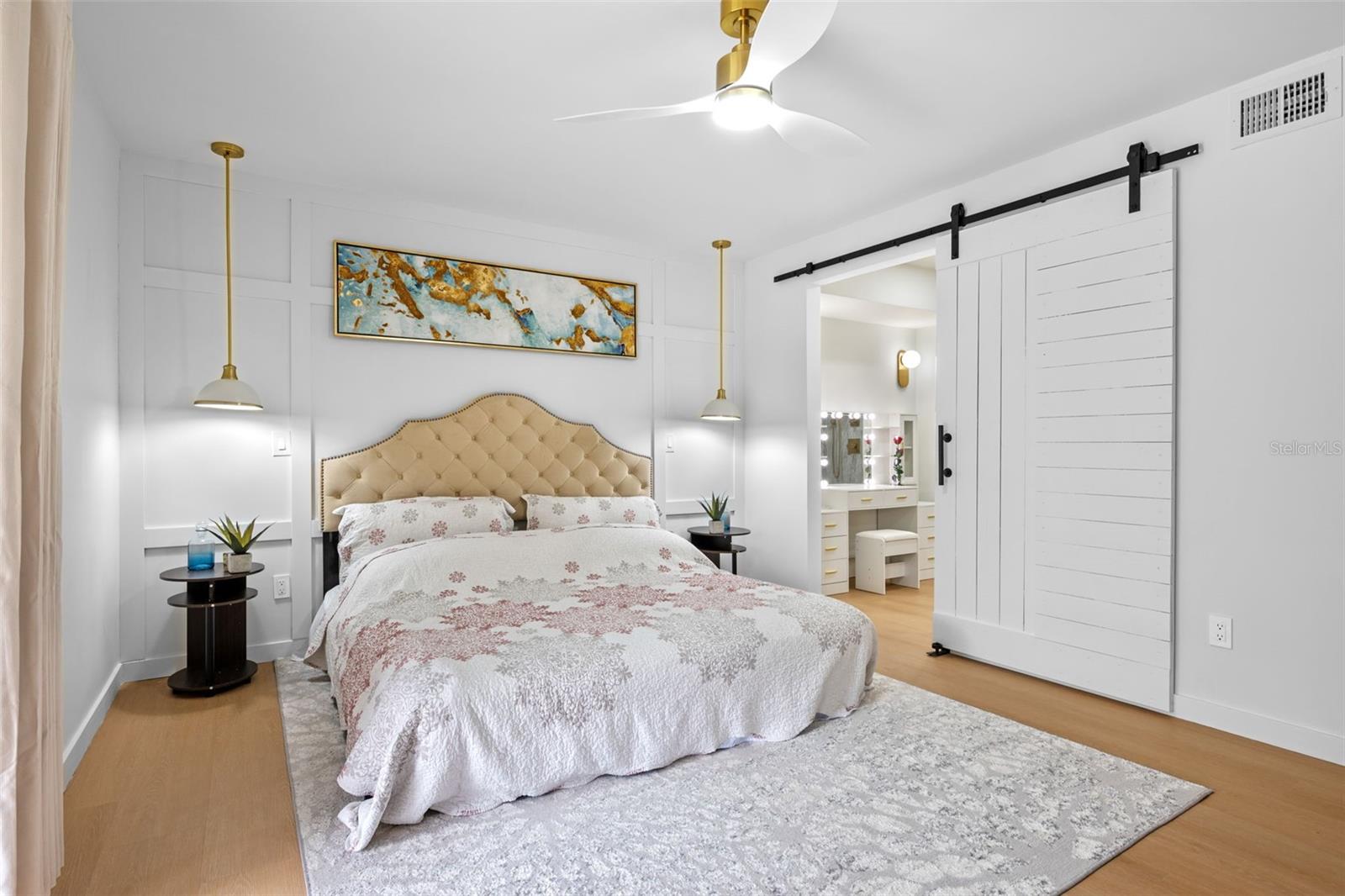 KENSINGTON PARK CONDO - Residential