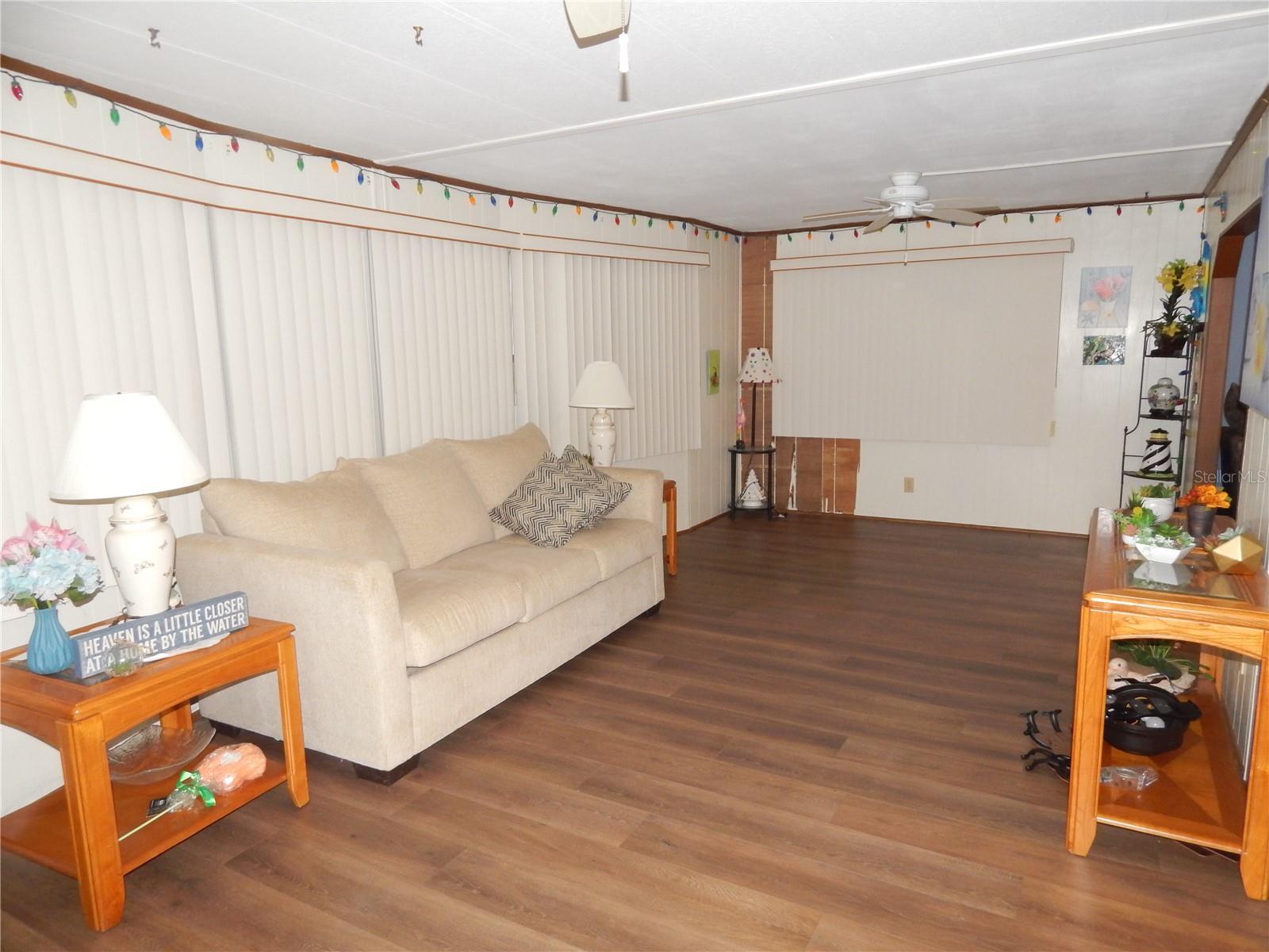 SHADOW BROOK MOBILE HOME - Residential
